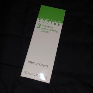 Rodan and Fields Moisture Replenishing Cream